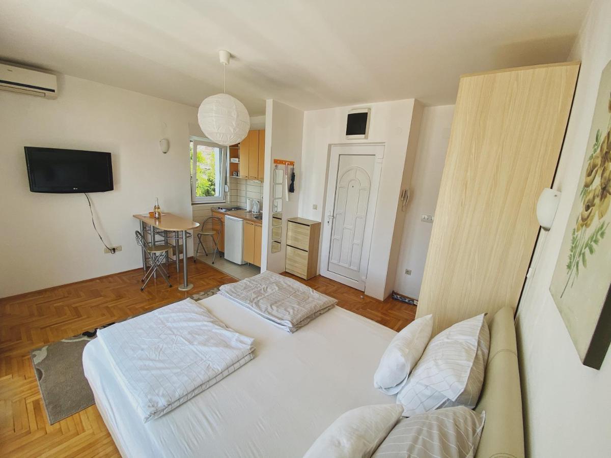 Apartments Bellevue - Otasevic Herceg Novi Kültér fotó