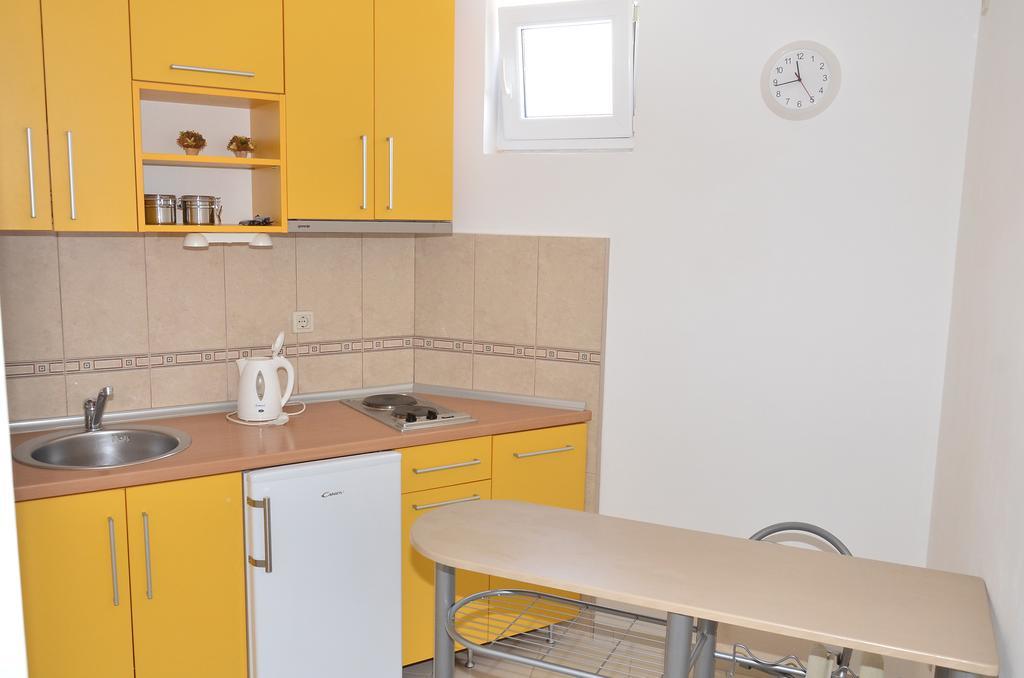 Apartments Bellevue - Otasevic Herceg Novi Szoba fotó